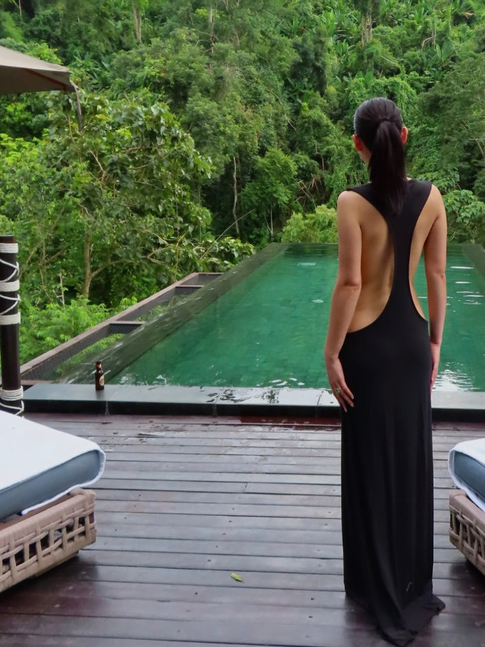 The Black Racer Maxi